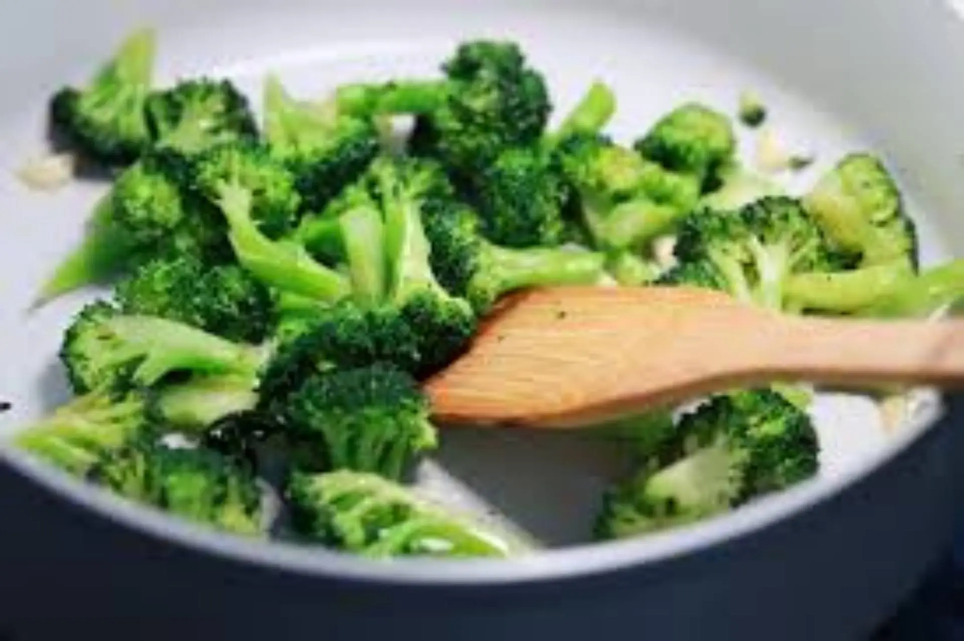 Mangiare verdure crude o cotte? Ecco la differenza